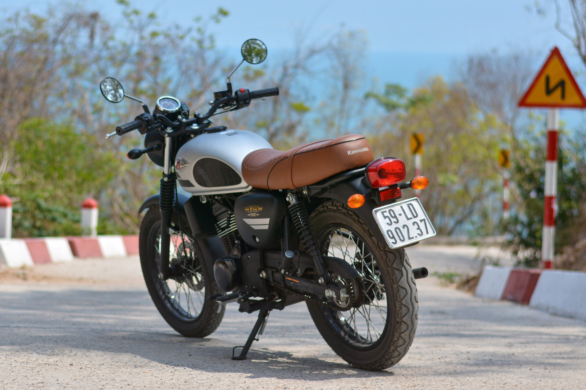 Kawasaki W175 Xemay24h 2