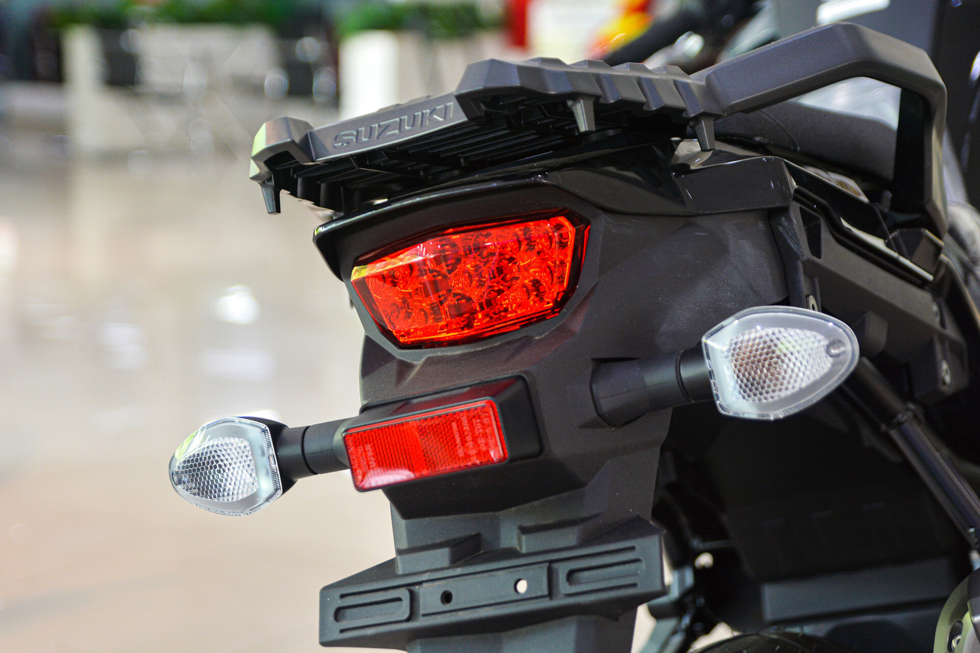 Suzuki Vstrom 1050 Xemay24h 14