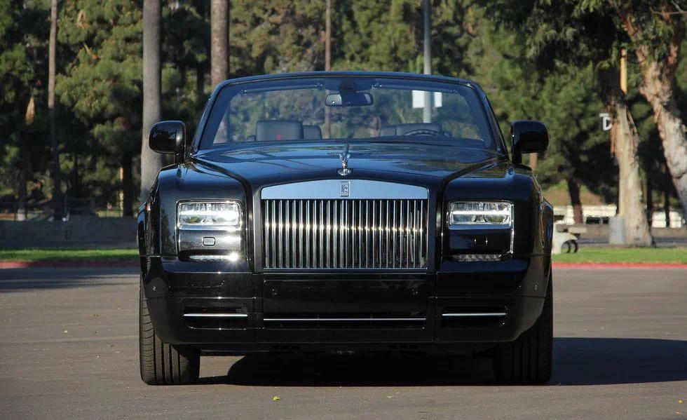  Rolls Royce Phantom Drophead