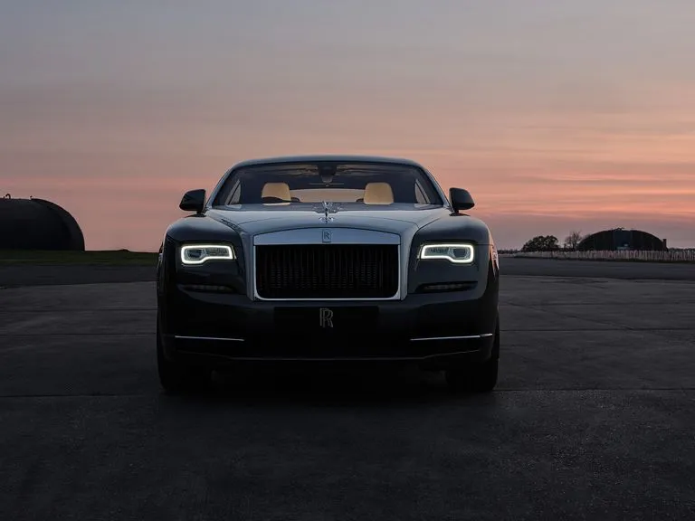 Ngoại thất của Rolls-Royce Wraith 2023