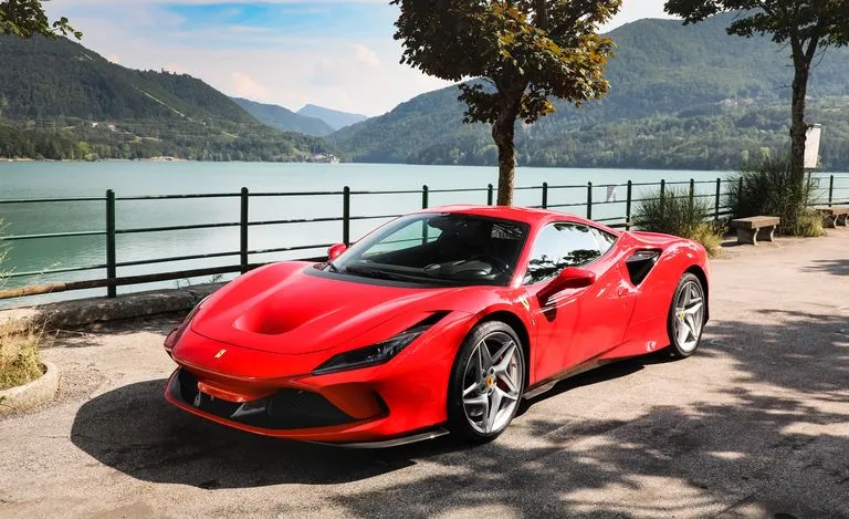 Mô tả Ferrari F8 Tributo